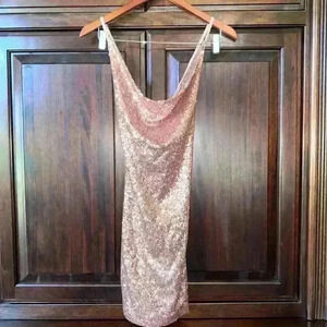 NWT!! Fashion Nova Woman’s Sequined Dress, L, Rose Gold